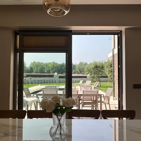 Melone Villa